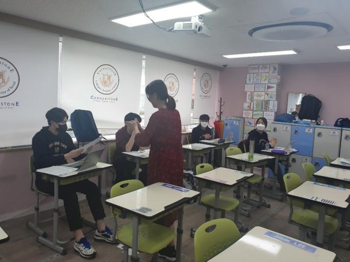5월 7일 중고등학생을 위한 접경을 넘나드는 한국사 9강 강의사진 1.jpg