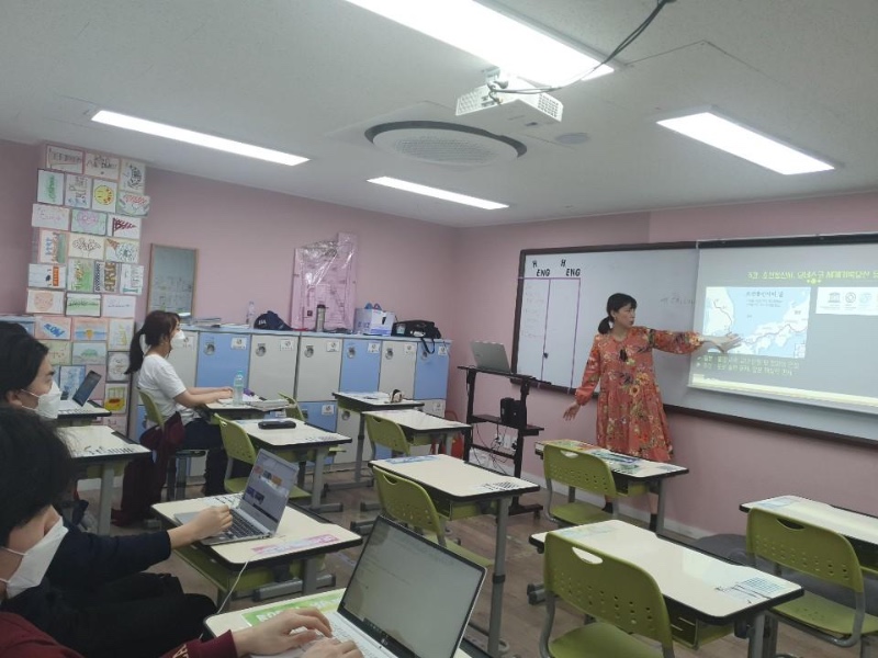 5월 28일 중고등학생을 위한 접경을 넘나드는 한국사 12강 강의사진 2.jpg